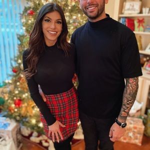 Brandy Melville Cara Skirt